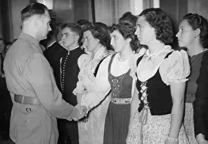 Receipts: Rudolf Hess receipts students in Munich, 1941