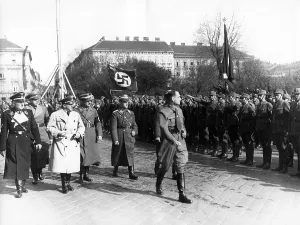 Buerckel: Rudolf Hess in Vienna, 1938