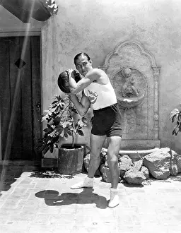 Valentino: Rudolph Valentino