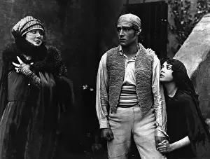 Valentino: Rudolpho Valentino