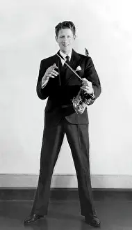 Vallee: Rudy Vallee - music - actor