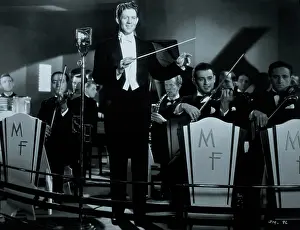 Vallee: Rudy Vallee and Orchestra