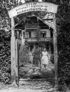 Doctrine: Rueckwandererwohnheim - Home for repatriates