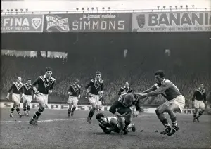 Tackles: Rugby - Soccer