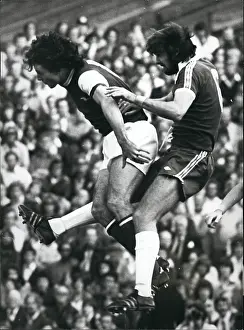 Highbury: Rugby - Soccer