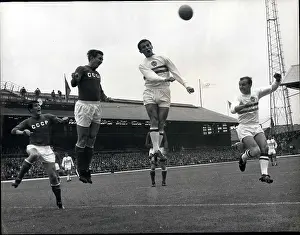 Roker: Rugby - Soccer