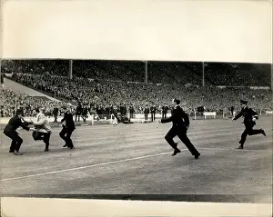 Wimbley: Rugby - Soccer