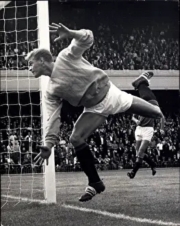 Highbury: Rugby - Soccer