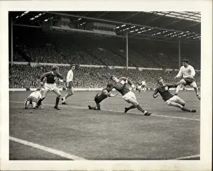 Scramble: Rugby - Soccer