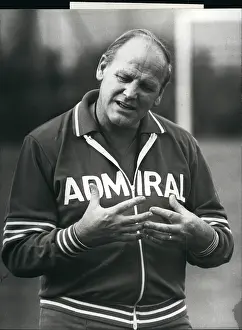 Caretaker: Rugby - Soccer