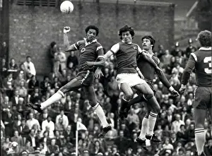 Highbury: Rugby - Soccer