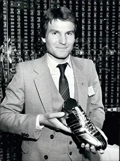 Rummenigge: Rugby - Soccer