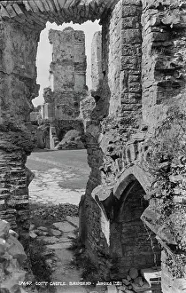 Coty: Ruins of Coty Castle