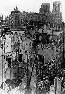 Reims: The ruins of Reims, 1915