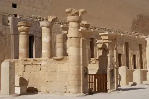 Bahri: Ruins of one of the temple next to the Temple of Hatshepsut