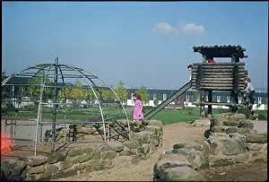 Runcorn: RUNCORN PLAYGROUND 1972