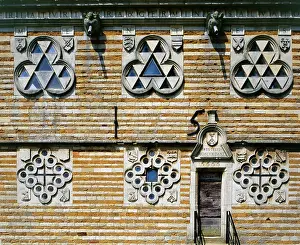 Rushton: Rushton Triangular Lodge