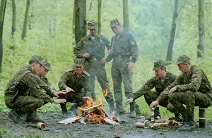 Deployed: Russian Airborne Troops General Lebed with soldiers, 1992