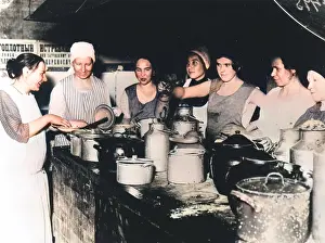Chefs: Russian Communal Kitchen