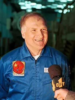 Bella: Russian cosmonaut Viktor Afanasyev, 1999