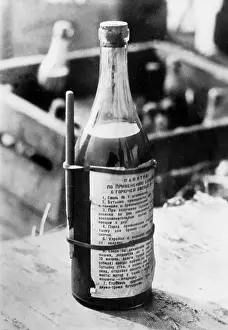 Cocktail: Russian firebomb, 1941