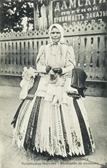 Handkerchiefs: Russian headscarf seller