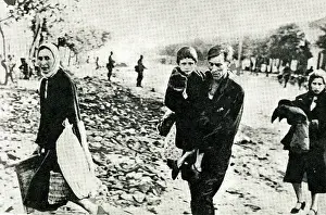 Forced: Russian peasants forced to leave their homes, WW2