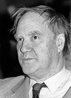 Kapitsa: Russian physicist Sergei Kapitsa