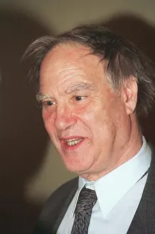 Kapitsa: Russian physicist Sergei Kapitsa