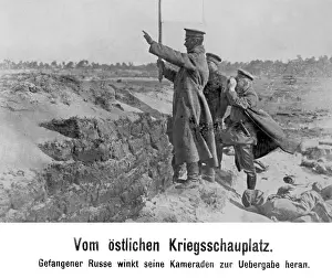 Nearer: Russian prisoner with two Germans, 1915