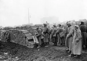 Cartouches: Russian prisoners of war stack cartouches, 1915