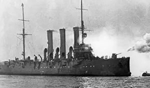 Bolsheviks: The Russian protected cruiser Aurora, 1917