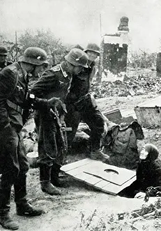 Raids: Russian resistance in devastating air raids, WW2