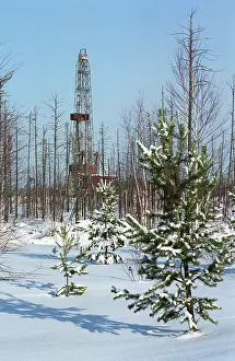 Oilfield: Russian RITEK oil company development well, 2000
