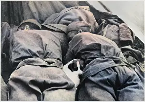Stray: RUSSIAN SOLDIER AND DOG
