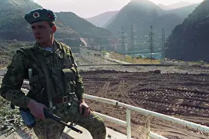 Provides: Russian soldier in Nurek