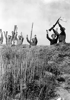 Emplacement: Russian soldiers surrender, 1915