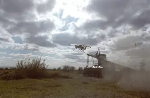 Gunners: Russian spotter drone launch in Chechnya, 1999