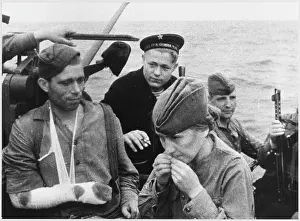 Evacuate: RUSSIAN WOUNDED EVACUATE