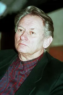 Founding: Russian writer Genrikh Borovik, 1995
