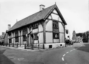 Ruthin: Ruthin, the Old Courthouse c1960