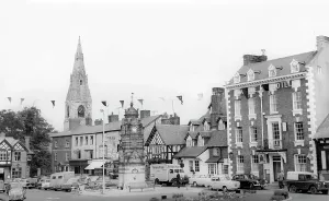 Ruthin: Ruthin, St Peter's Square c1965