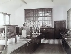 Virginia Hobday: RVC/PATHOLOGY CLASSROOM