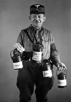 Prodigy: SA-collector for the Winter Relief, 1938