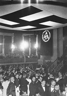 Proceeds: SA event in the Berlin Zoo, 1933
