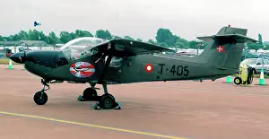 Supporter: Saab MFI-17 Supporter T-405