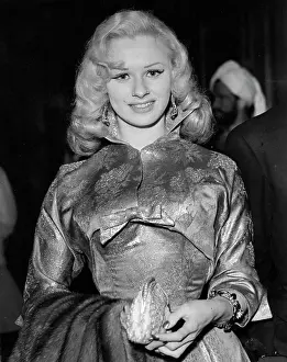 Sabrina: Sabrina