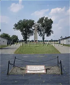Sachsenhausen: SACHSENHAUSEN CONC. CAMP