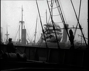 Federative: Sacks Of Food Being Moved Around Ships As Part
