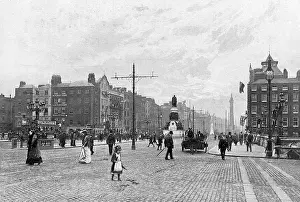 Connell: SACKVILLE STREET/DUBLIN